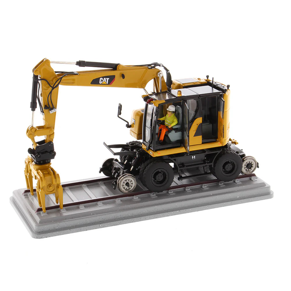 85661 - Cat M323F Railroad Wheeled Excavator Safety Yellow Versio 1:50